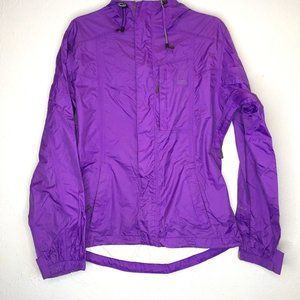 Sierra Designs Hurricane Packable women's M rain jacket with hood in purple.